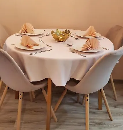 アパート Dn Rose Apartmant